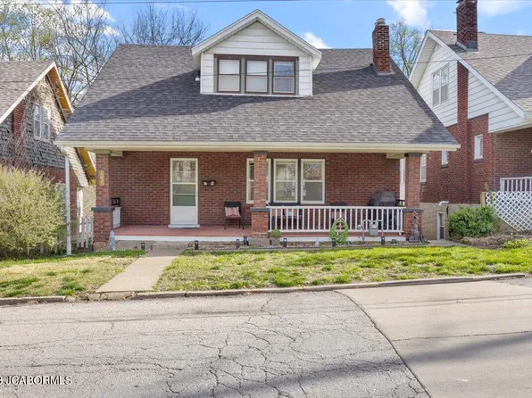 1633 W McCarty St, Jefferson City, MO 65109