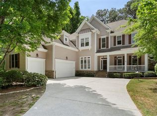 3698 Lakeview Dr, Tucker, GA 30084