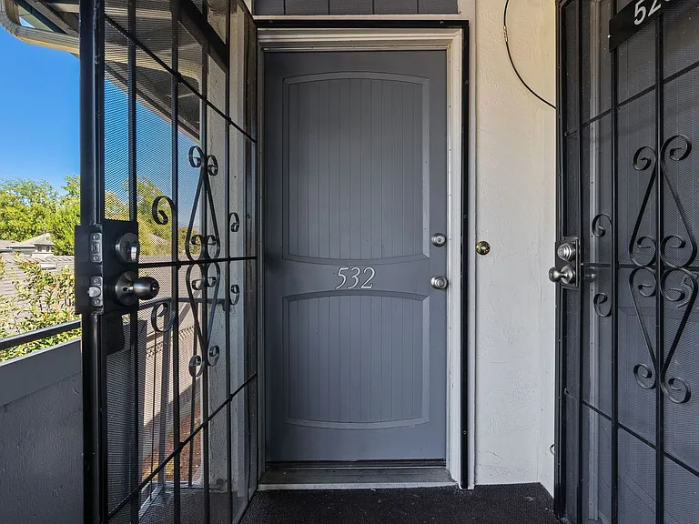 504-532 Even Street — Photo 18