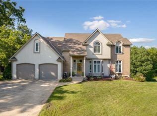 22710 E Hampton Ct, Blue Springs, MO 64015