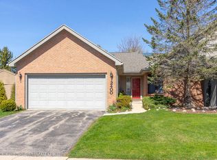 2400 Sapphire Ln, East Lansing, MI 48823