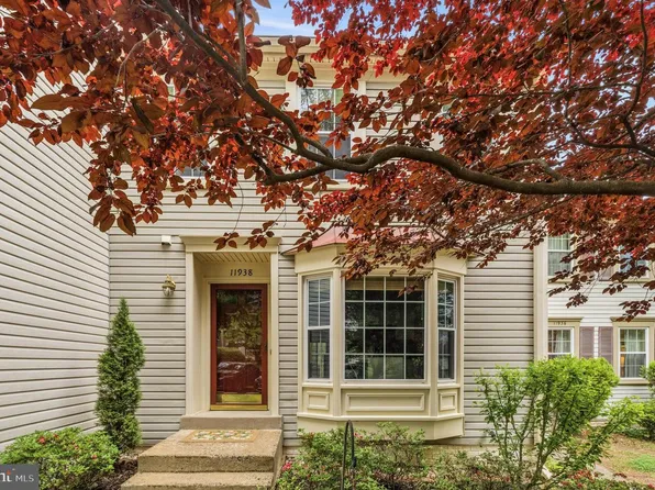 11938 Sentinel Point Ct, Reston, VA 20191