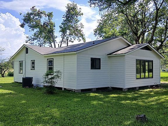 4th image of 317 Crawford Rd