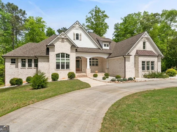 210 Darwish Dr, McDonough, GA 30252