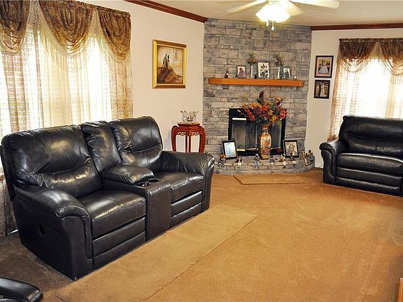 4th image of 5105 Prudencia Drive Prudencia Dr
