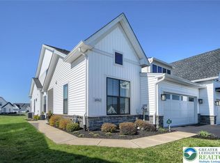 6963 Maple Dr, Bath, PA