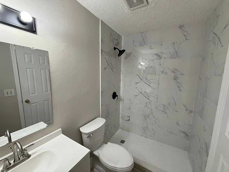 7420 Woodburn Ct #25 — Photo 3