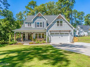 551 Herons Brook Dr, Whispering Pines, NC 28327