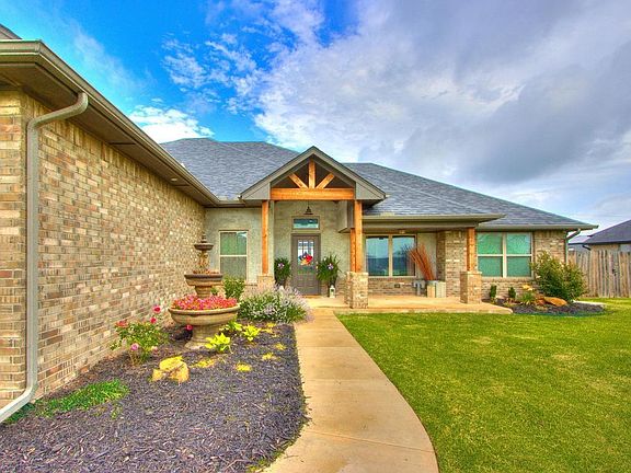 2nd image of 3193 Silver Crossing Cir