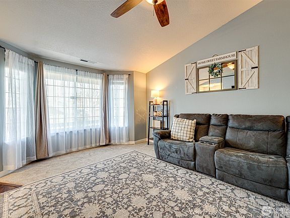 5th image of 16413 NE 80th Street