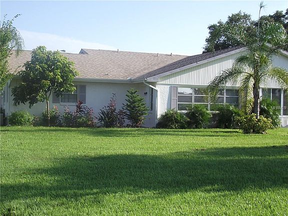 3rd image of 2304 Grantham Ct