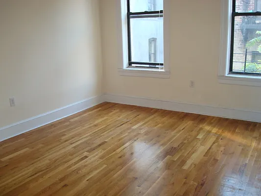 Rented by City Connections Realty | media 8