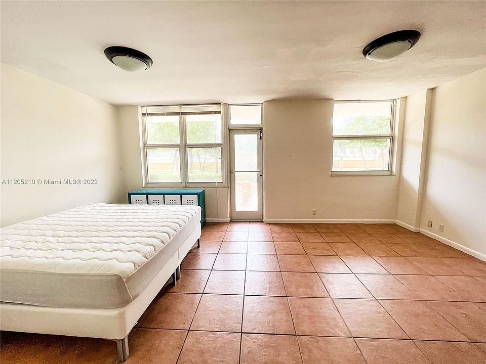 1st image of 4747 Collins Ave APT 108