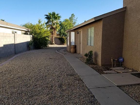 2nd image of 909 E Escuda Dr