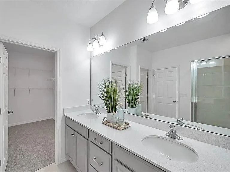 5728 Skytop Dr — Photo 16