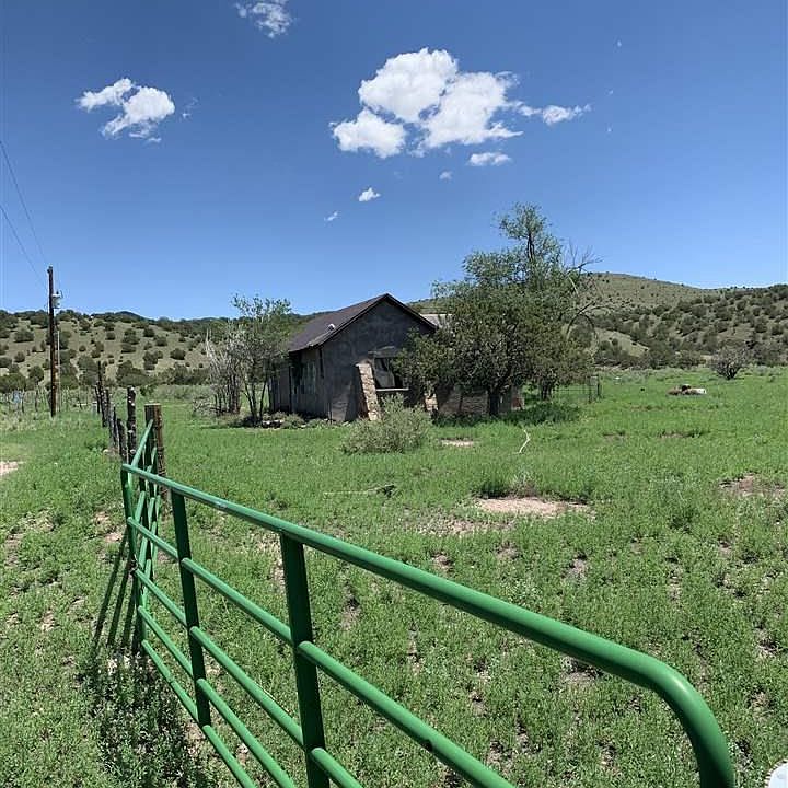 1st image of 297 Blun Rd
