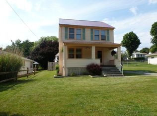 1022 W Cumberland Rd, Bluefield, WV 24701