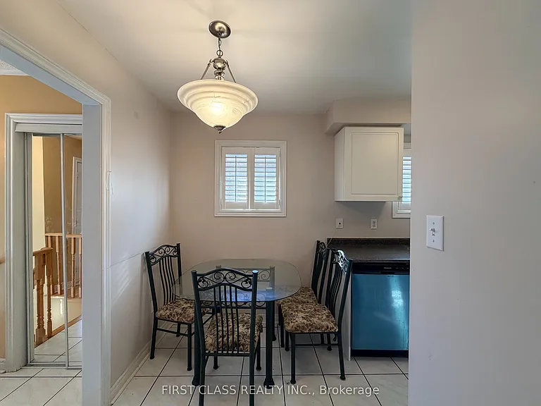 5323 Red Brush Dr #UPPER — Photo 7