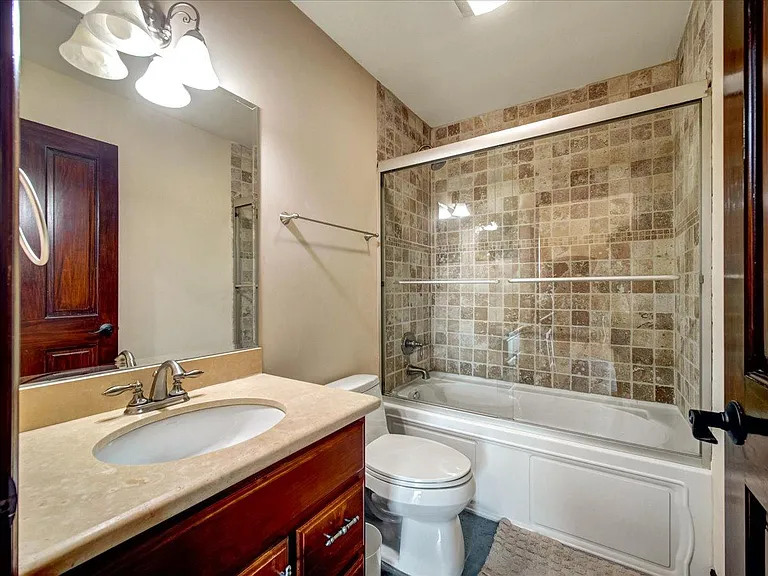10769 Ohio Ave #Penthouse 2 — Photo 22