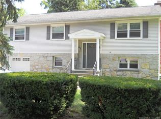 5 Barholm Ave, Stamford, CT 06907