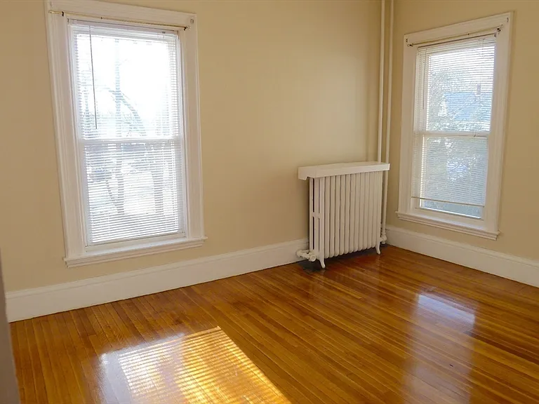 77 Hartford St #2 — Photo 13