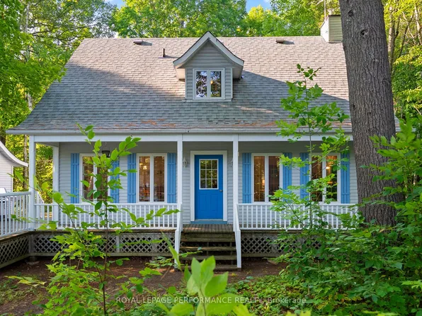 82 B Rosebrugh Rd, Greater Madawaska, ON K7V 3Z9