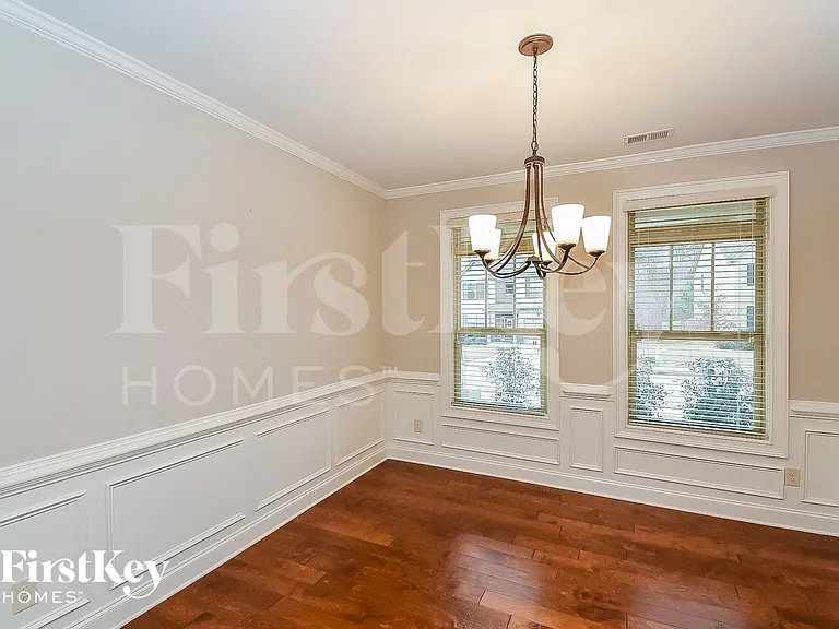 130 Village Park Dr — Photo 4