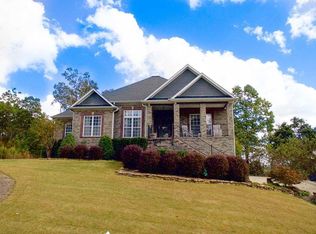 851 Wood Trace Cir, Leeds, AL 35094