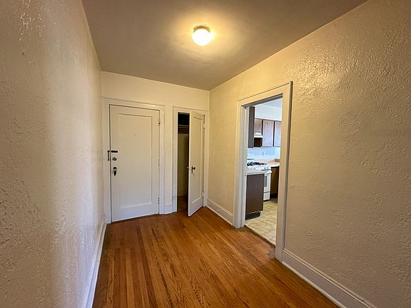 2nd image of 40 Parkwood St #3A