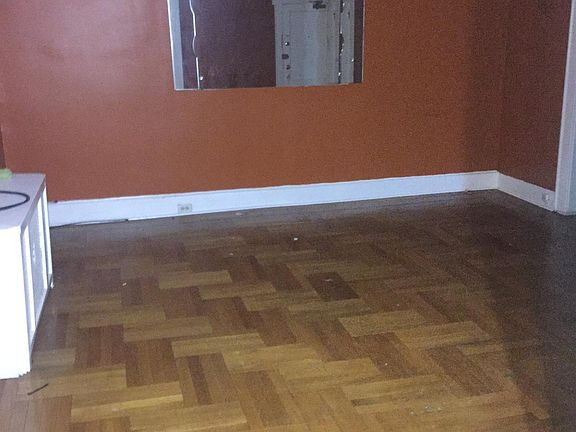3rd image of 75 Aldine Street # Second Floor