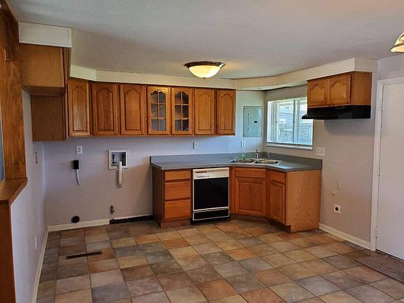 4th image of 4779 Delba Dr