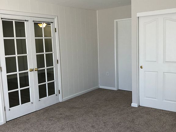 4th image of 61 Eldridge Ave