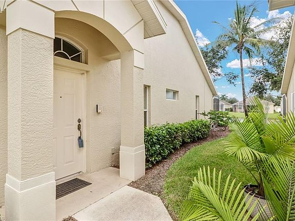 3rd image of 8248 Ibis Cove Cir #B-223