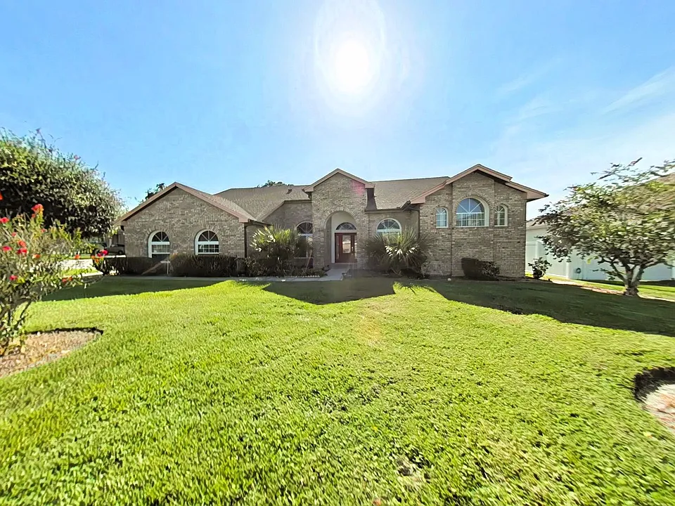 6506 Canterlea Dr