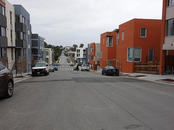 3rd image of 719 Galleon Ln