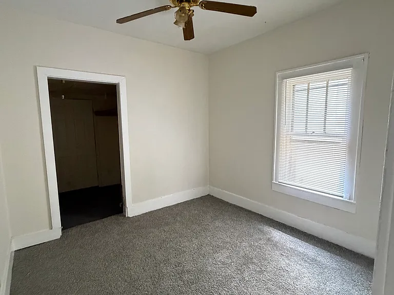 812 Denmark St — Photo 6
