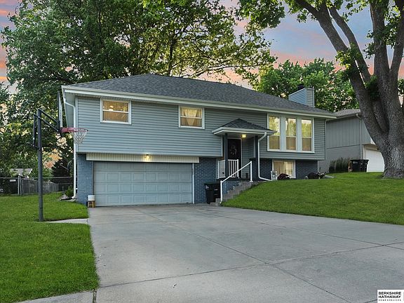 3rd image of 2724 N 125th Cir