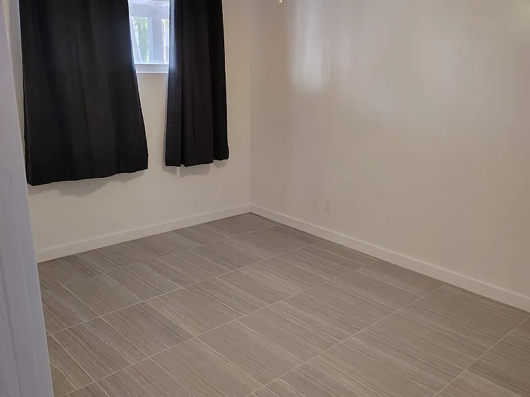 4236 N 12th St #21 — Photo 6