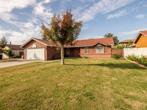 891 S Sheri Way, Kerman, CA 93630