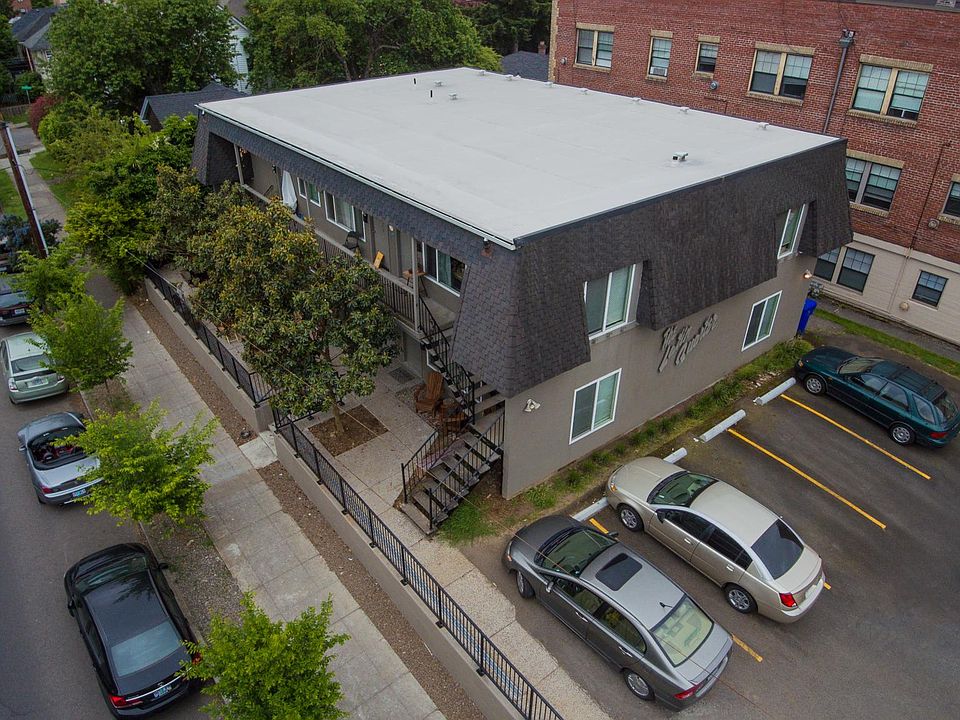 The Latin Quarter Apartments - off street parking
