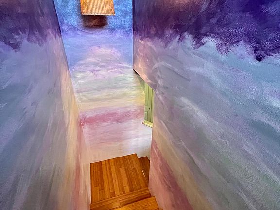 Moonbow staircase between floors