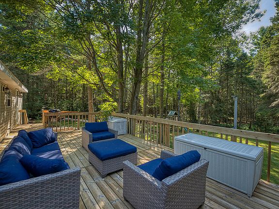 5th image of 3121 Mathey Rd