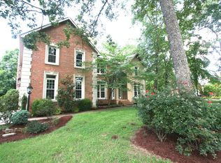 204 Amherst Dr, Tullahoma, TN 37388