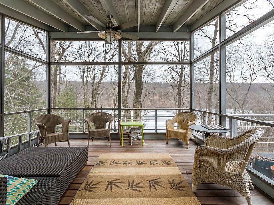 150 Lake Drive