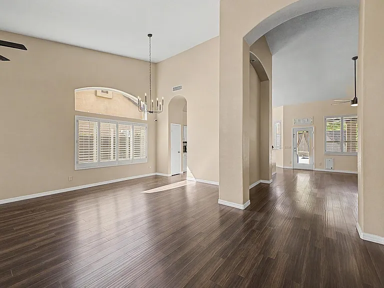 6126 E Juniper Ave — Photo 10