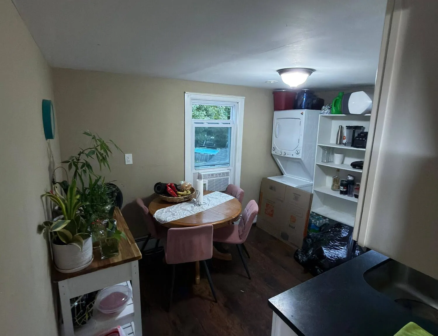 2 bed, 1828 sqft, $2,400 — Photo 4