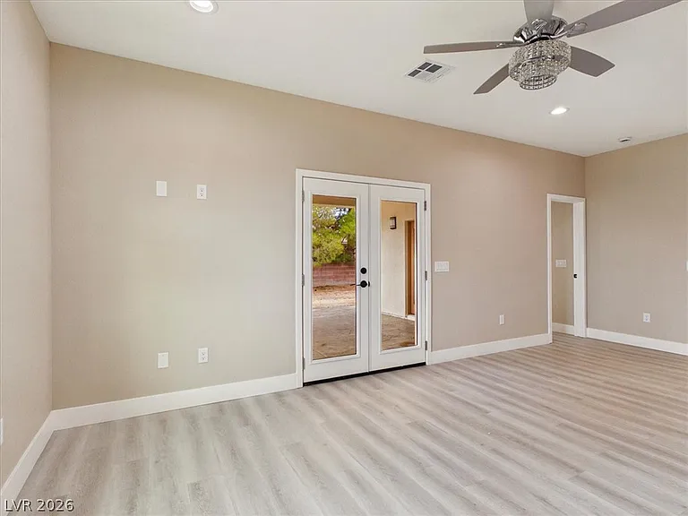 1740 S Jerome Ln — Photo 38