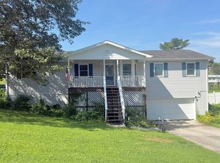 117 Bertha Ln, Jacksboro, TN 37757