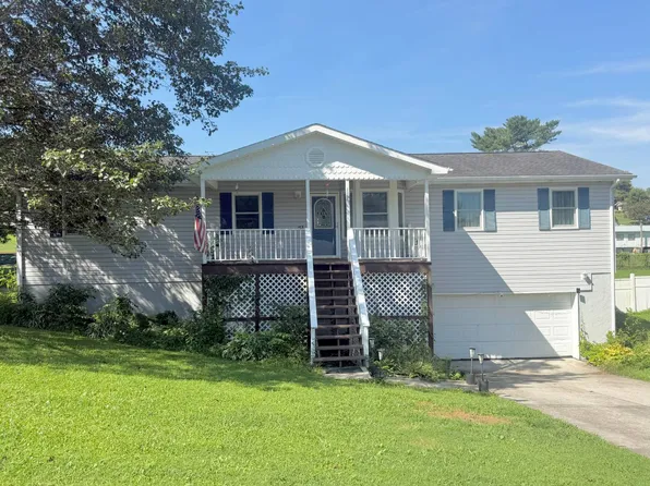 117 Bertha Ln, Jacksboro, TN 37757