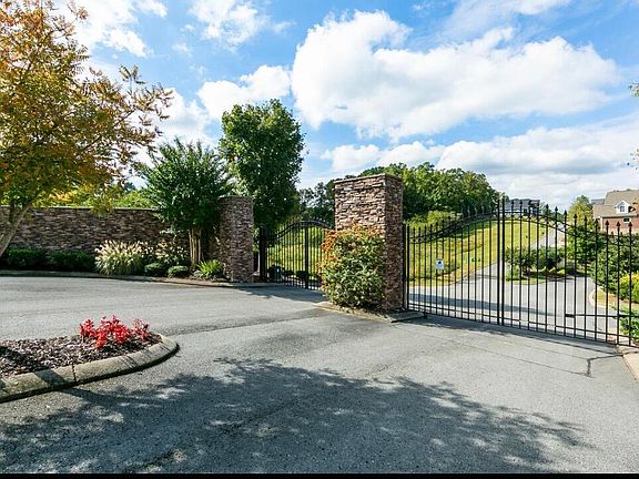 5th image of 4569 Sailmaker Cir